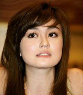 Foto Seksi Artis Agnes Monica 