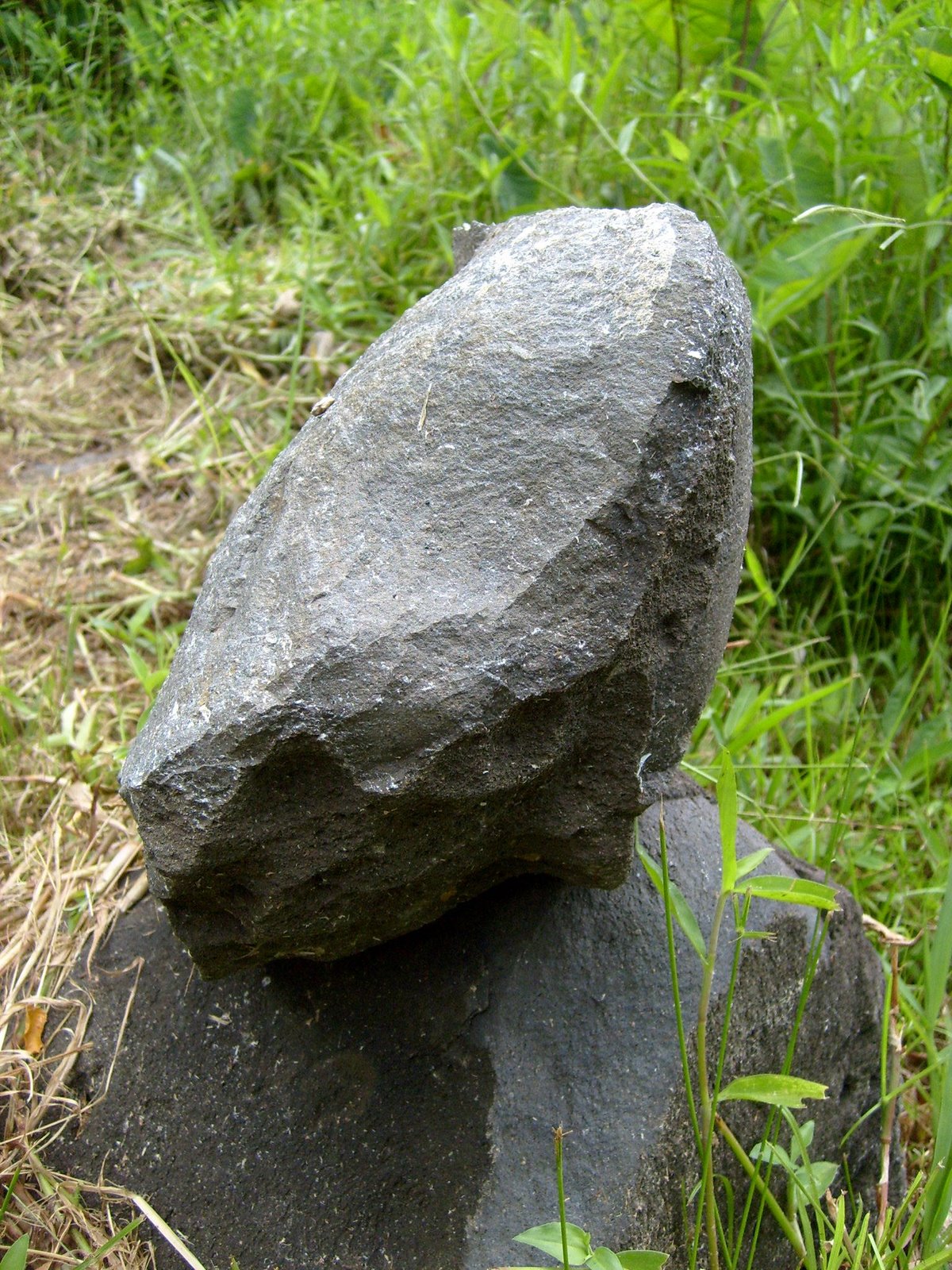 [pohaku+stack.jpg]