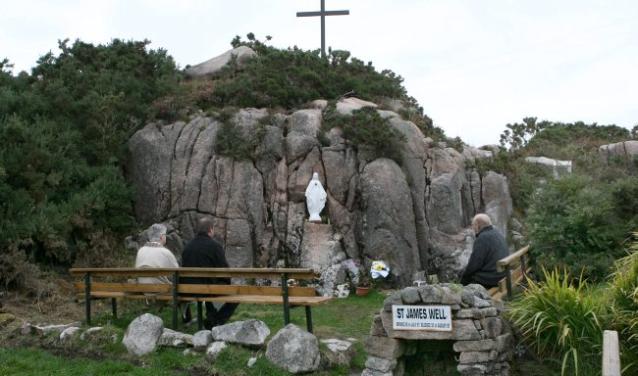 [virgin+mary+donegal+grotto+in+kerrytown+10+02+09+article.jpg]