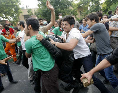 اغتشاش حامیان میرحسین موسوی در  خیابان‌های تهران