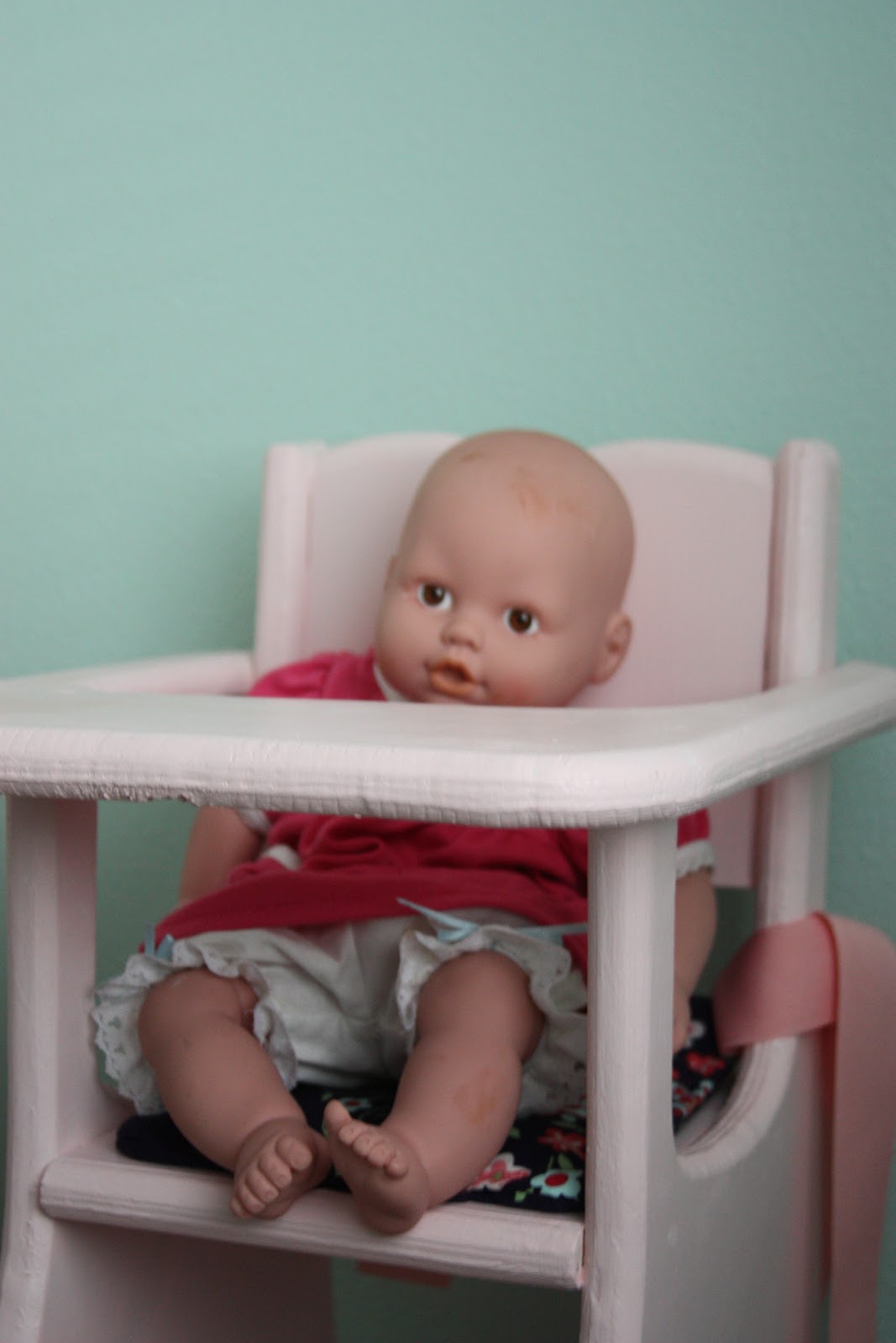 Doll Highchair And Cradle Beingbrook But The Doll Doesn T Seem To Care And Eats Her Fake Food Just Fine From This Chair