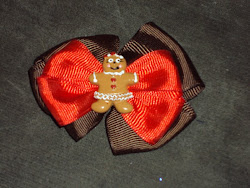 Gingerbread Man Bow $4