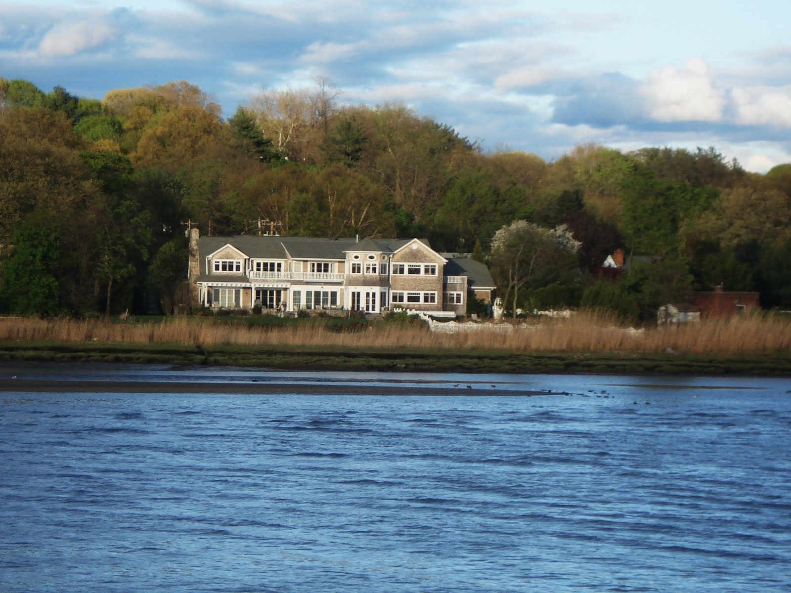 RG _ into the studio The Houses of Douglas Manor NY