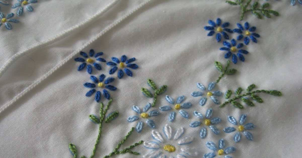 Oliver's Bungalow Blue Daisies Embroidered Pillowcases