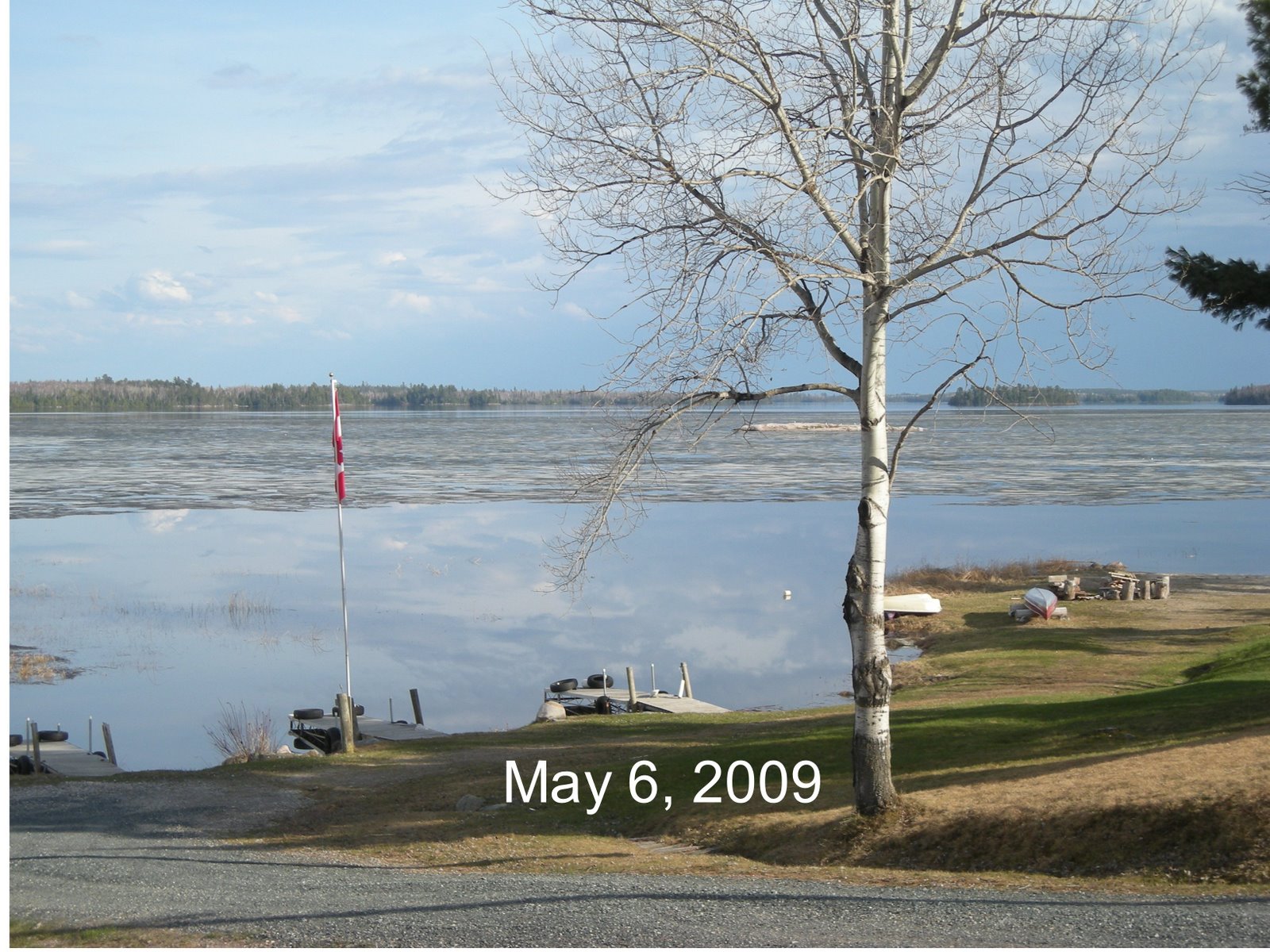 [ice+out+2009+029.jpg]