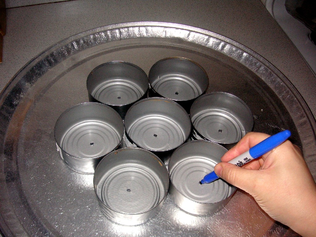 Juggling Frogs How to make a bulk cookie cutter from tuna cans