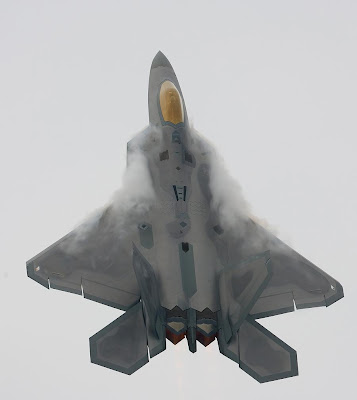 F22_Oshkosh2.jpg