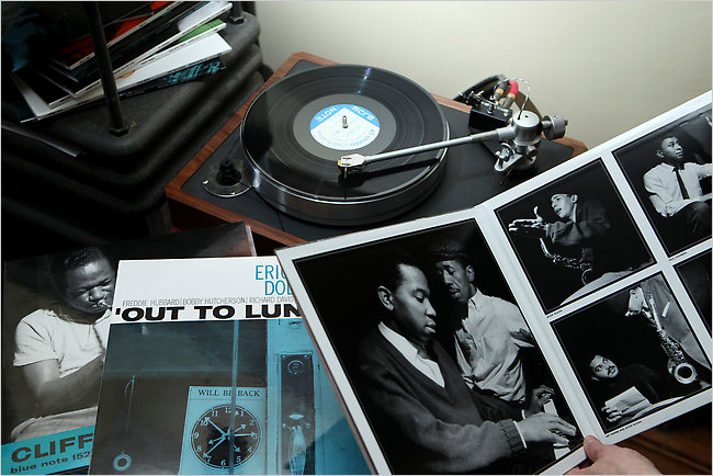 Mejora para la reproducción en mono 08jazz2-popup