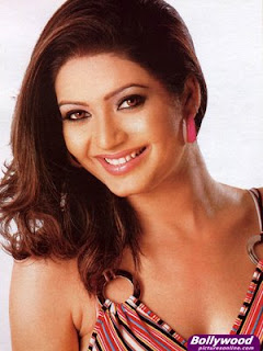 Gharelu Ladki