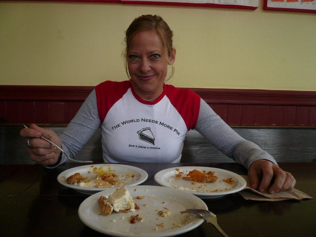 [Mission_beth+empty+plates.jpg]
