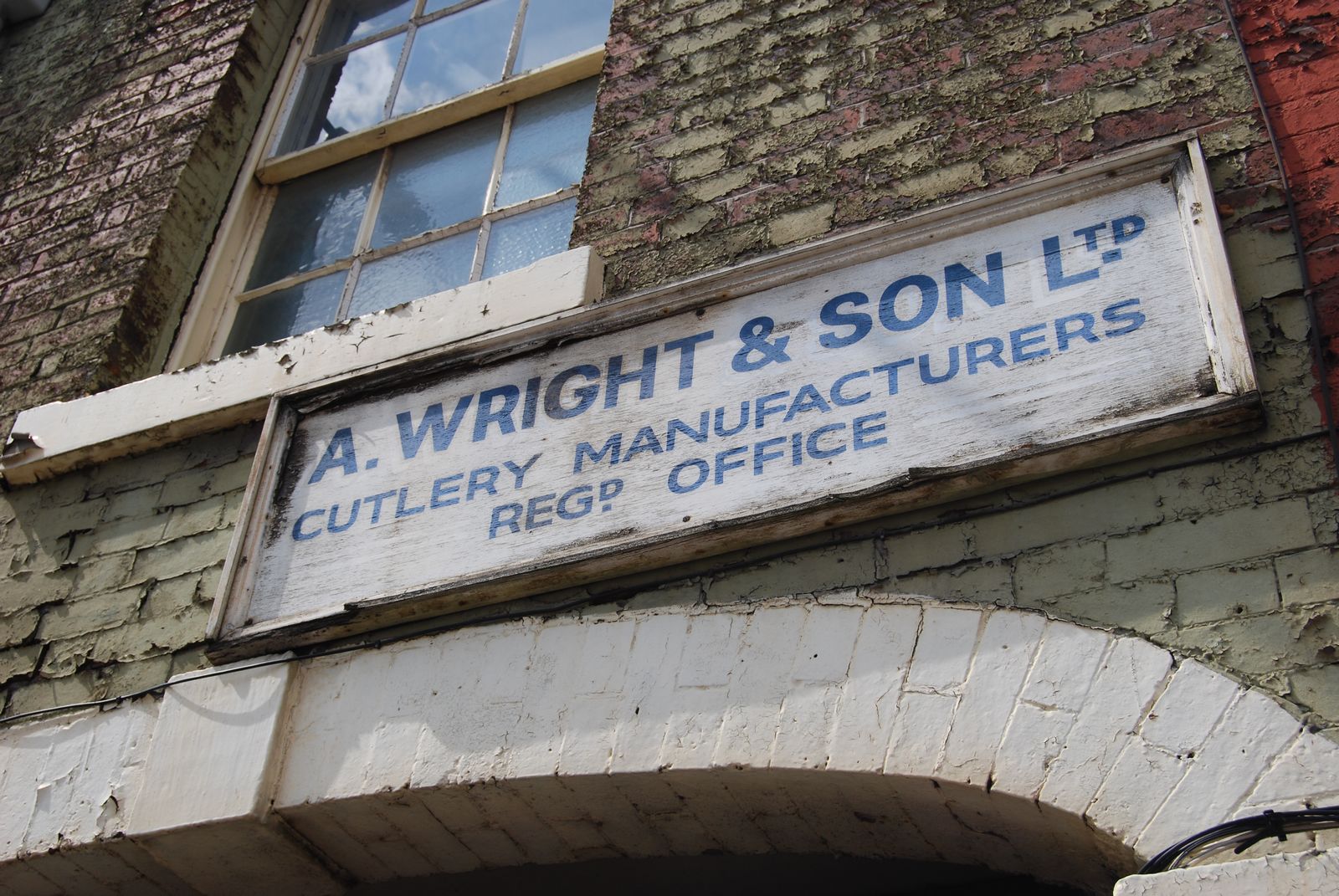 [sheff054-web.jpg]