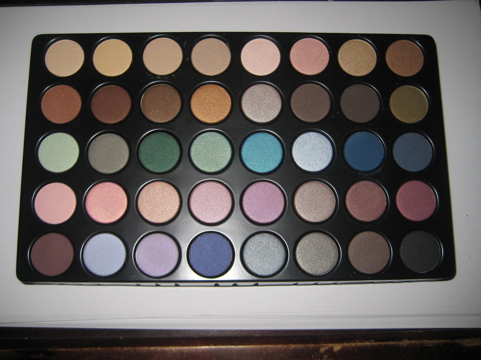 Mac Ladybug Swatch