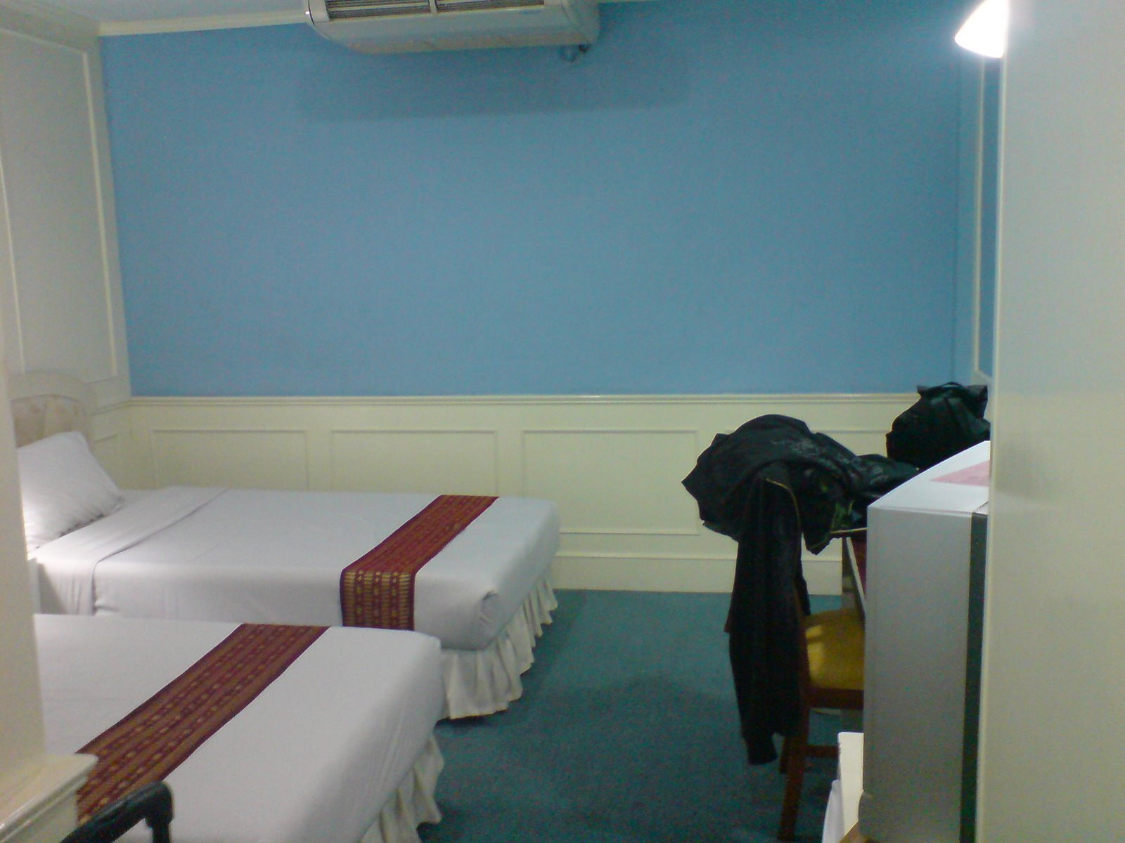 [02991.JPG]