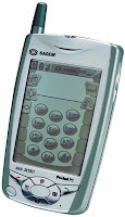 RS380 ericsson smartphone taille dimension poids fonctions specifications gadgets importants modeles contructeurs fabricants cell phones telephones mobiles tactiles