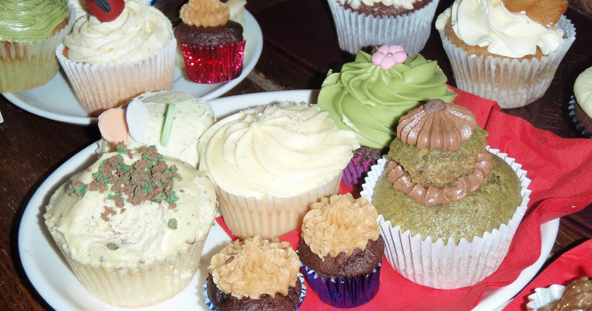 Icing Bliss Iron Cupcake London Round IV