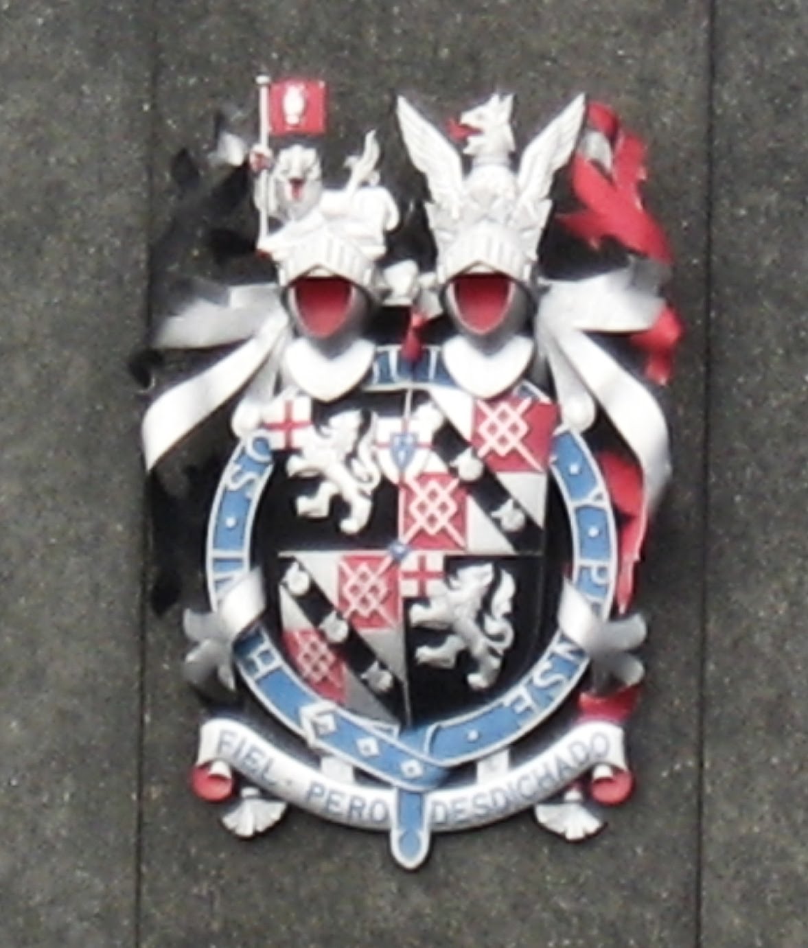 [sandhurst+crest.jpg]