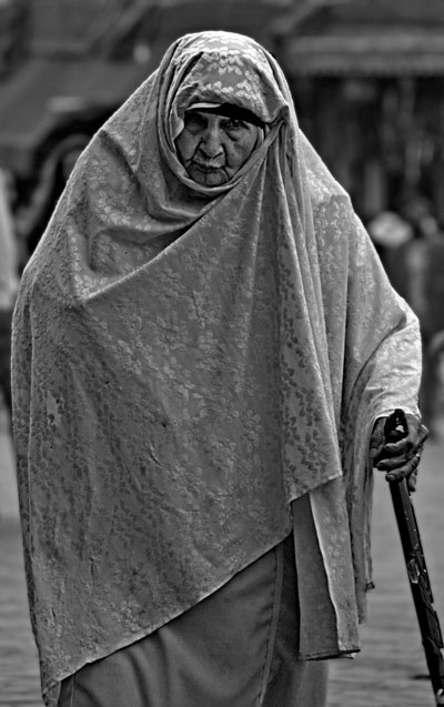 [anciana-marrakesh.jpg]