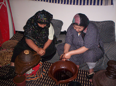 grinding and persing argan oil nuts traditionally