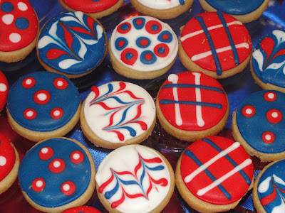 designed sugar cookies