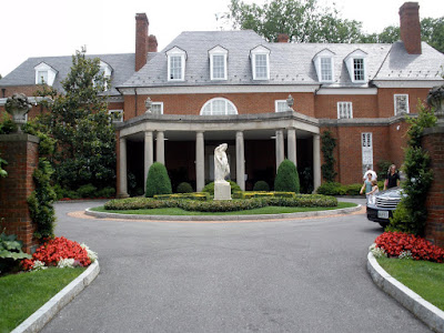 Hillwood Estate