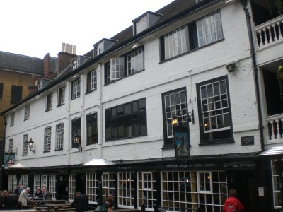 [georgeinn.jpg]