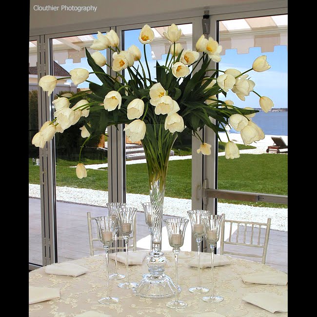 tulip centerpieces for weddings