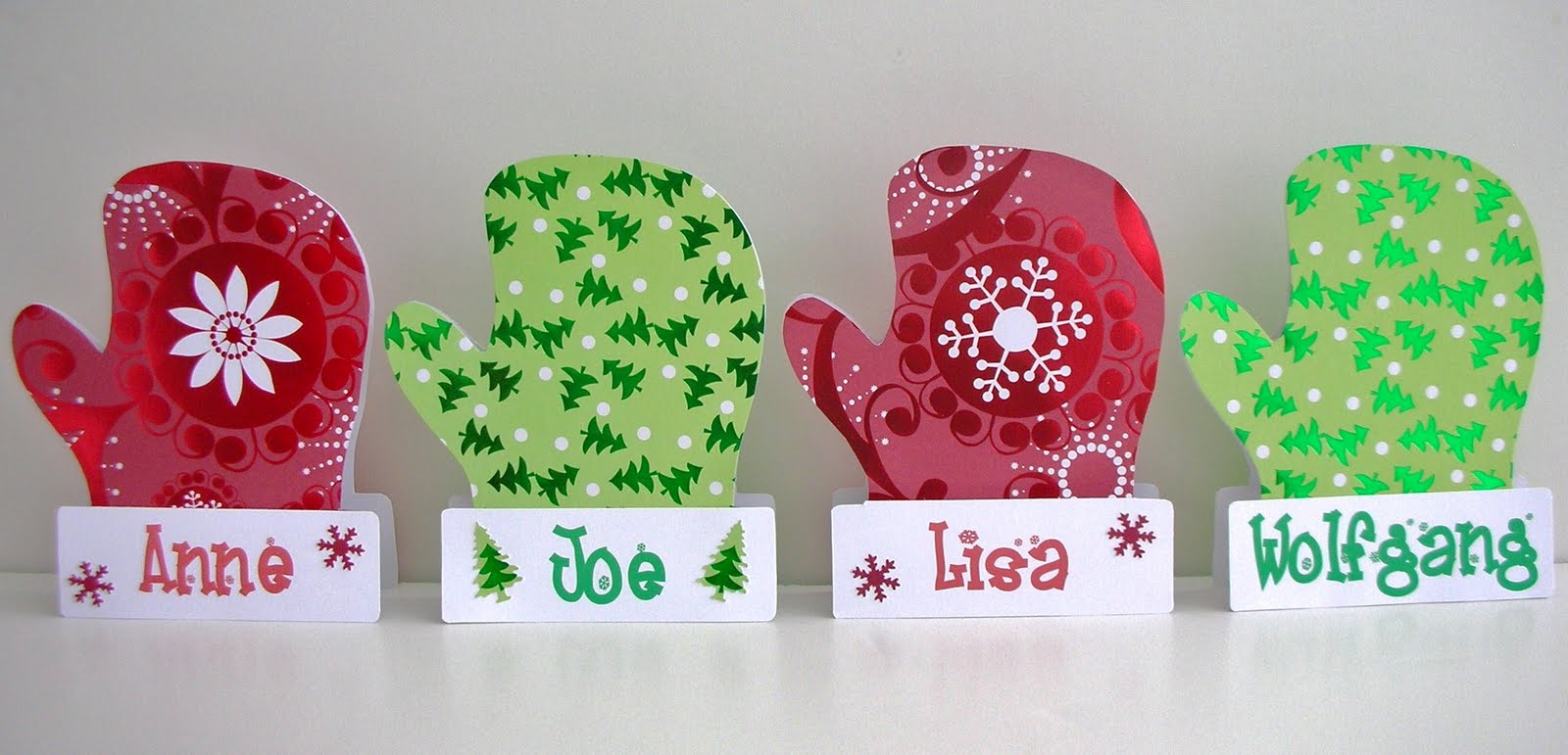[mitten+placecards+1.JPG]