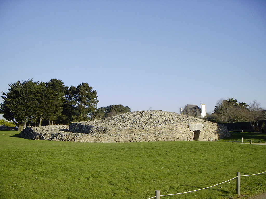 [TableMarchand001.jpg]