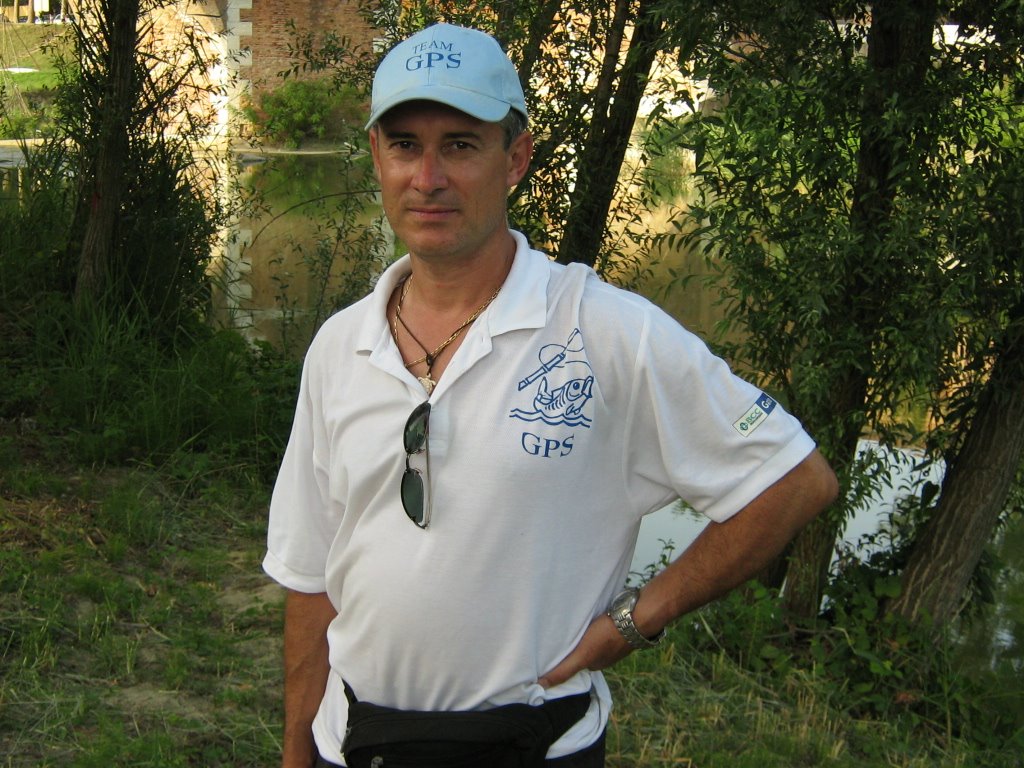 [MASINARI+savio+2007+1.jpg]