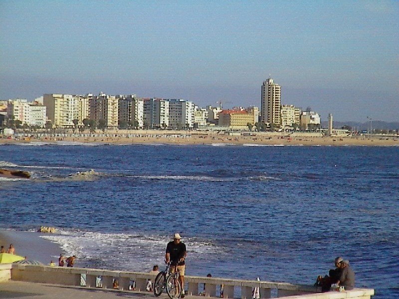 [Figueira+da+Foz.bmp]