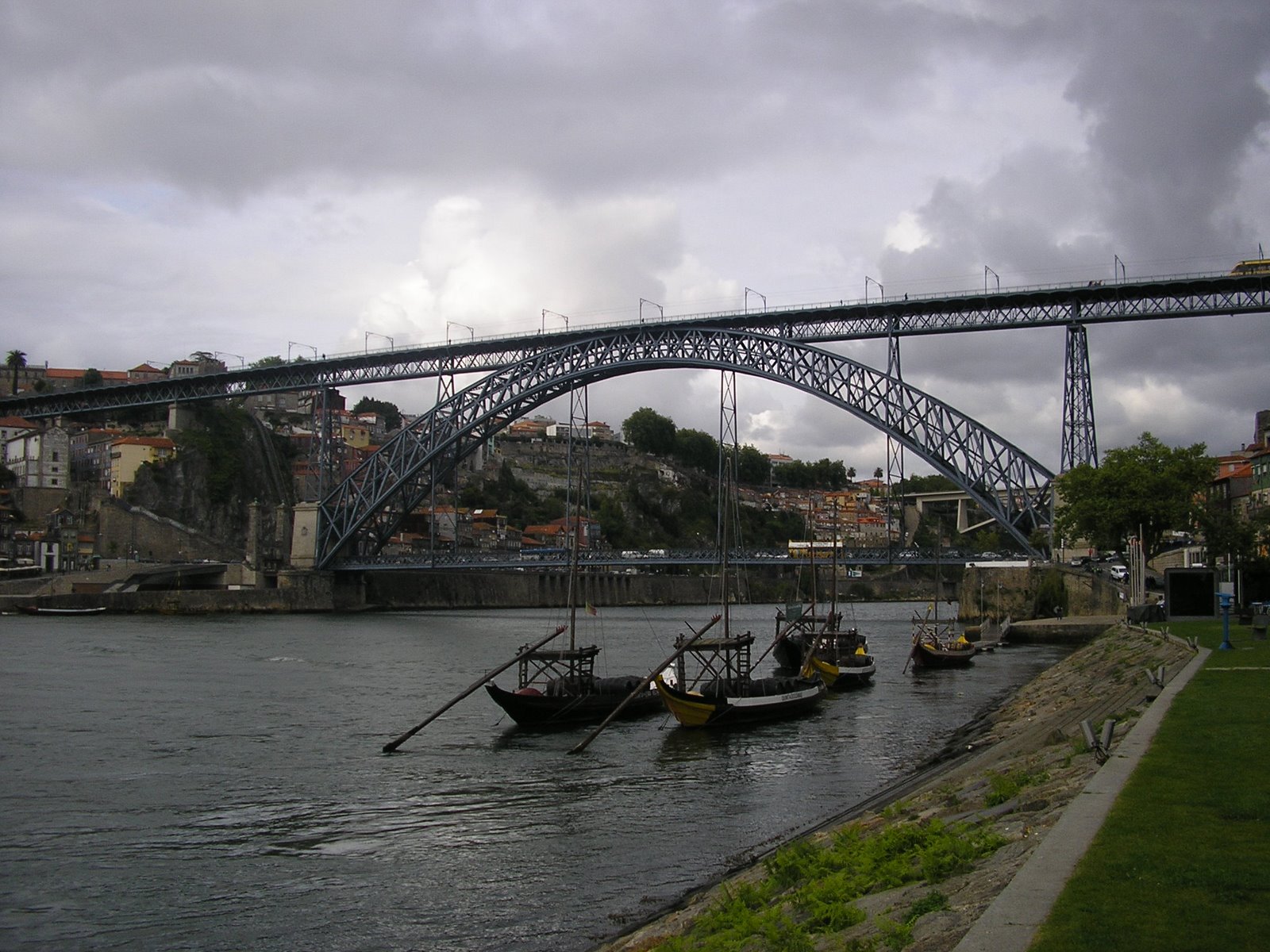 [P4250010.JPG]