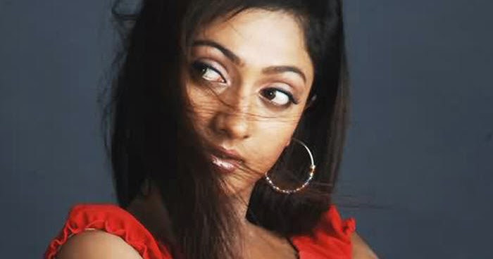 Adhurs Actress Sheela Latest Hot Stills