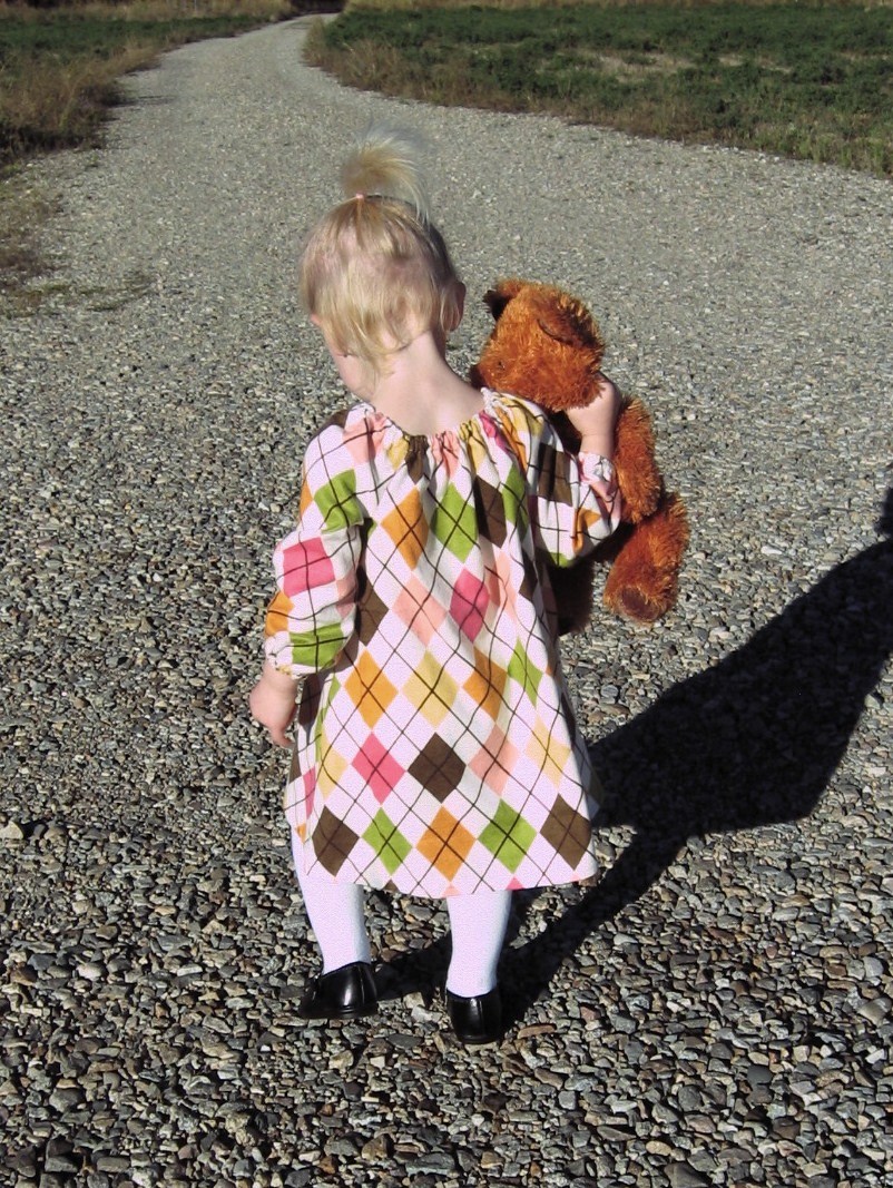 Little Bean Long Sleeve Toddler Peasant Dress Tutorial (for