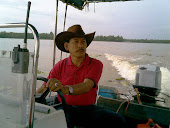 9W2IBO Sedang Mengendali Bot Di Danau To' Uban