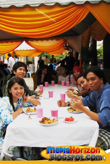 [08.jpg]