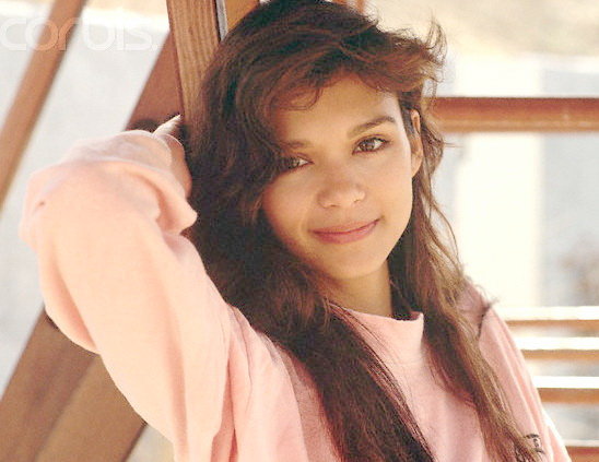 Nia Peeples performs her single trouble on Italian TV in the late 80s