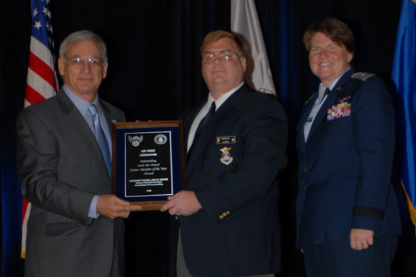 Lt Col McGaha Receives National AFA Award