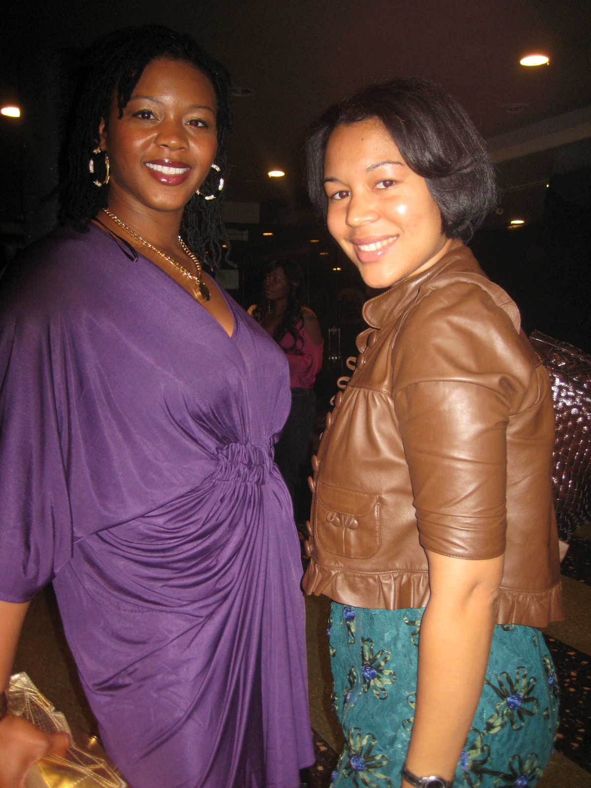 [ClaireandAdriana.gif]