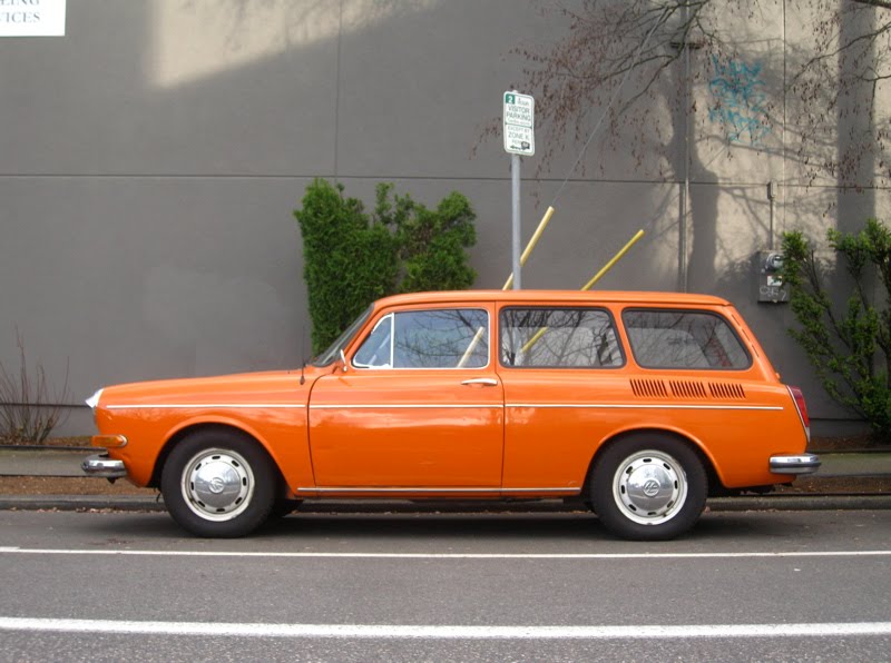OLD PARKED CARS. 1970 Volkswagen 1500 Squareback Wagon.