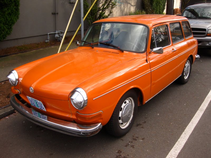 Varios repuestos de autos antiguos 1970+Volkswagen+Type+3+1500+Variant+Squareback+Wagon.++-+1