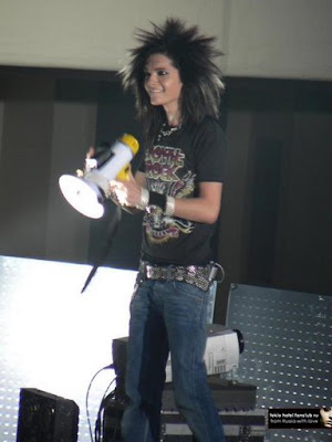 bill%20y%20el%20famoso%20megafono.jpg