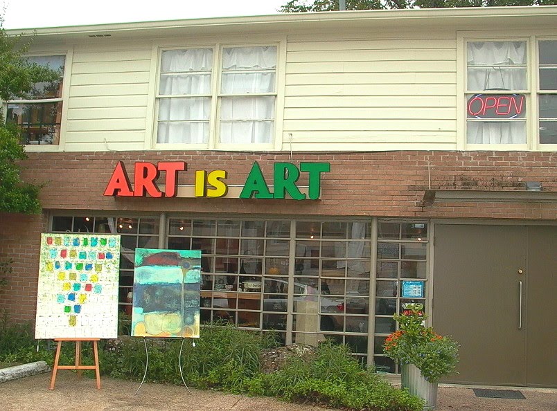 Life Outside the Lines May 2010