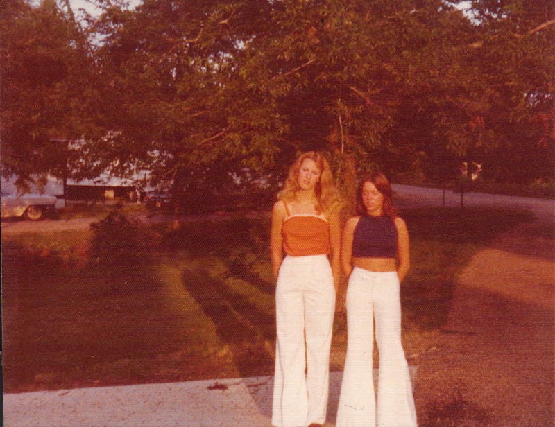 My Mom, the Style Icon: MOMMY LONG LEGS