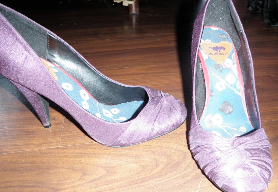 Wannabe DIY Bride Bling Bridal Shoes I�m now a Bedazzler.