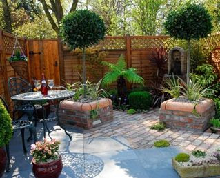 Very Small Garden Ideas Photograph | Gardens Designs