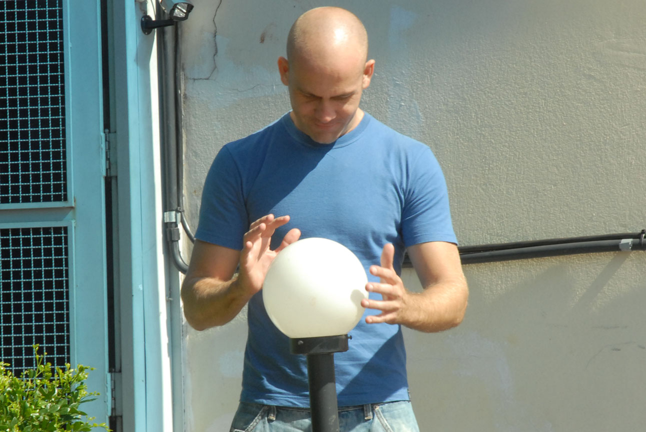 [05+weber+bola+de+cristal+foto+helia.jpg]