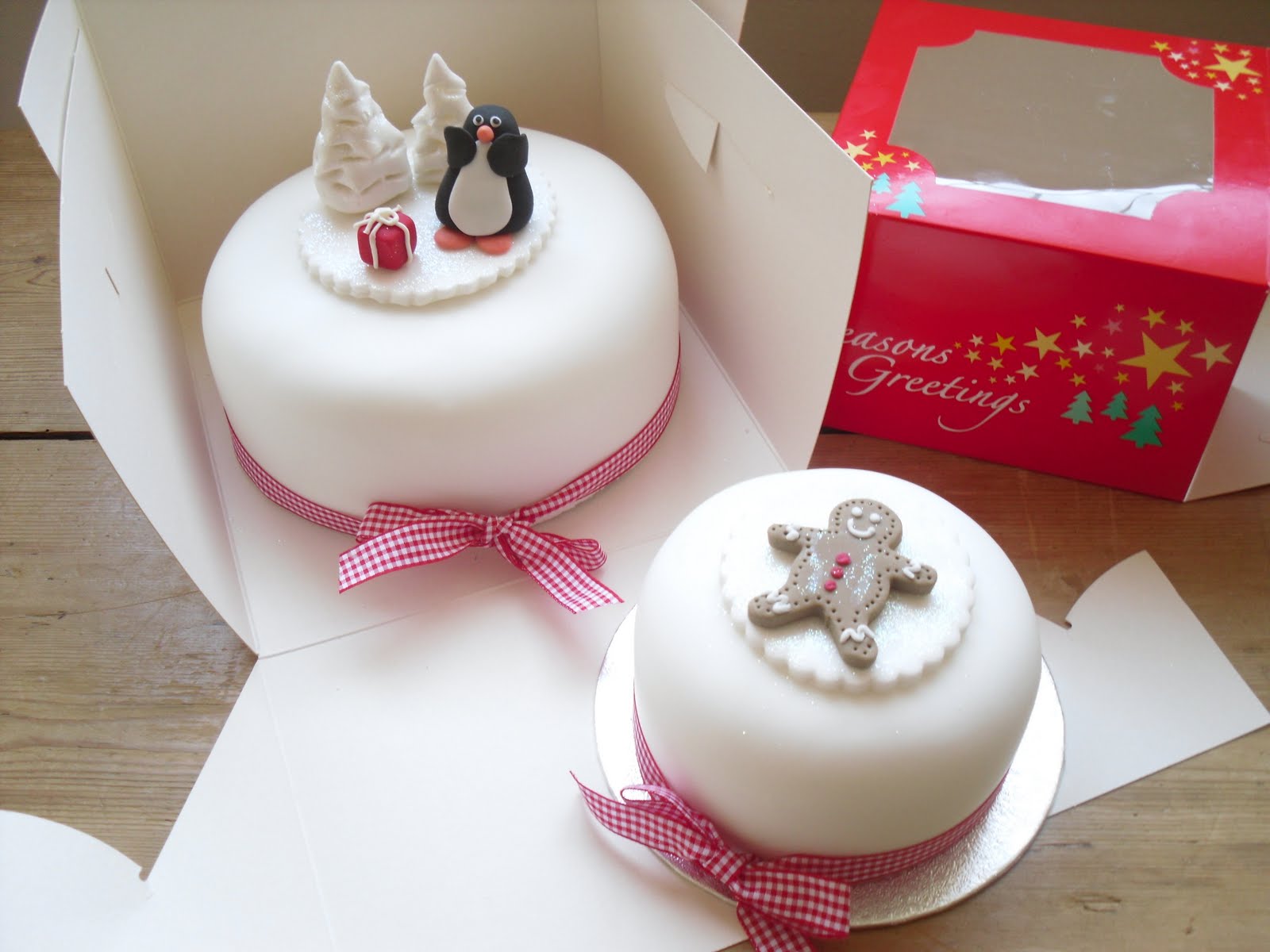 Katies Cupcakes Luxury homemade Christmas Cakes