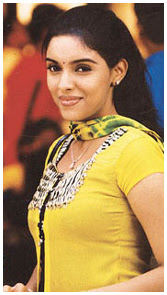 Tamil Telugu Malayalam Actress Asin Thottumkal