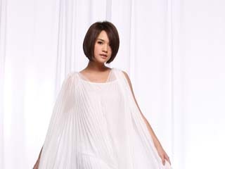 Kay S Entertainment Rainie Yang S New Short Hair Look
