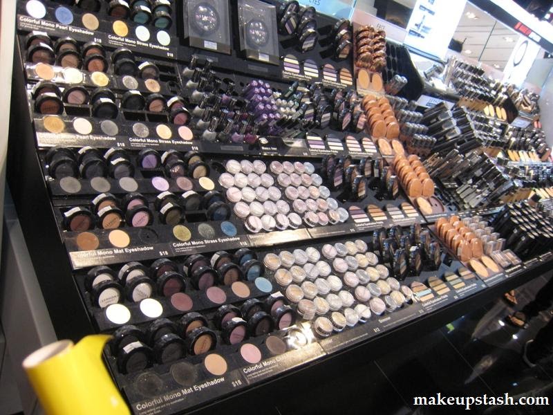 Cosmetics & Perfume Makeup warehouse in France